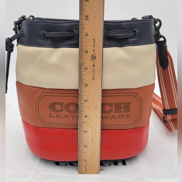 Coach 1941 Field Bucket Bag w/ Colorblock Quilting, EUC - Picture 11 of 12